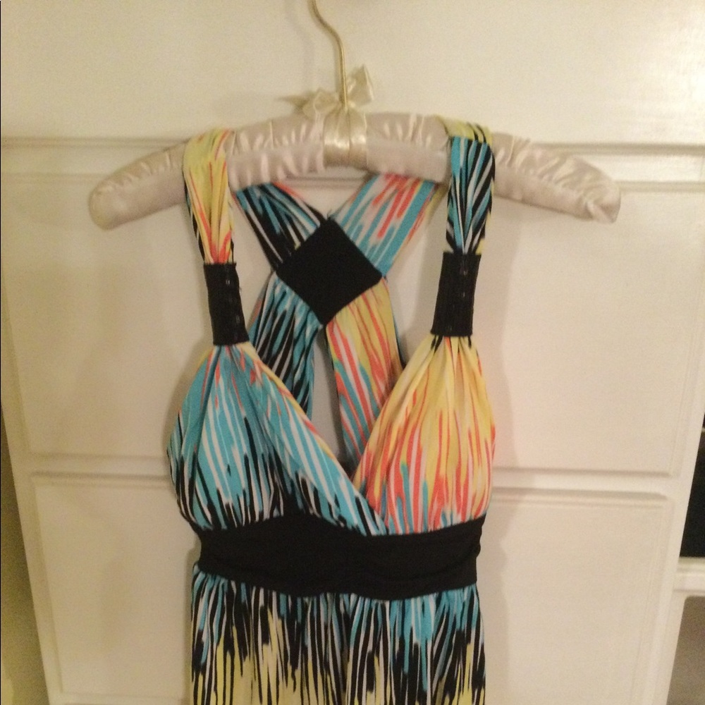 Razor back top